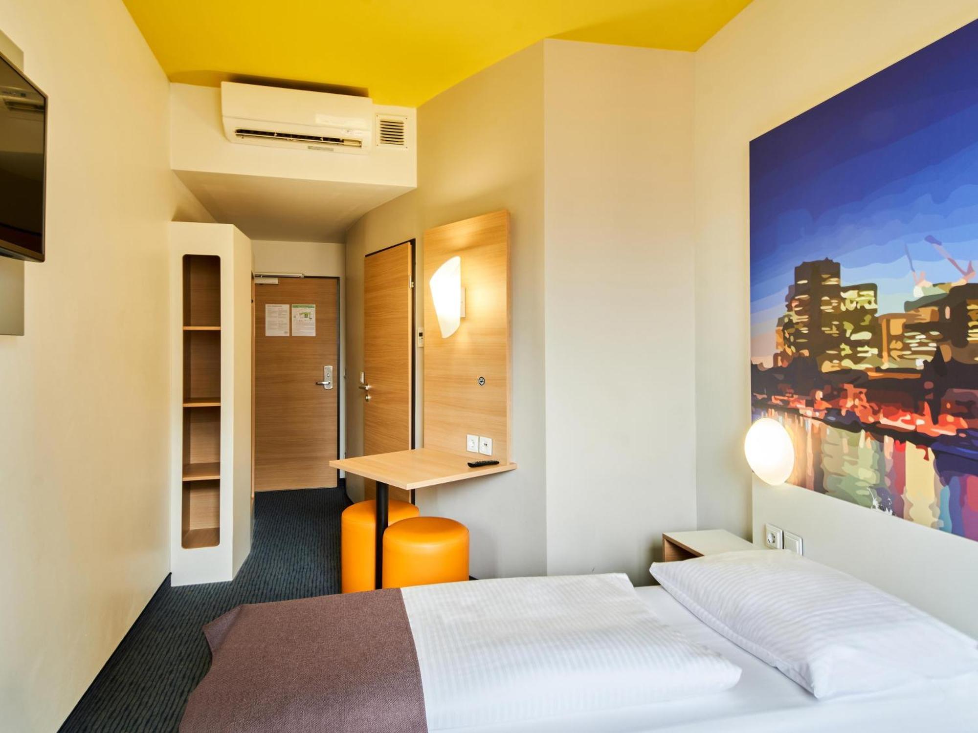 B&B Hotel Frankfurt-Hbf Frankfurt am Main Kültér fotó